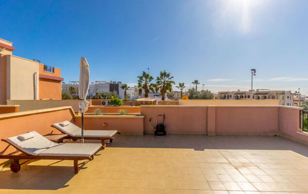 Residencial Villa Madrid - Photo 2