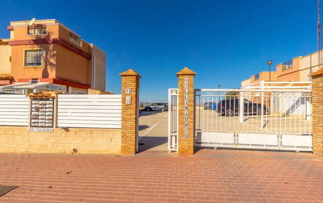 Residencial Villa Madrid - Photo 38