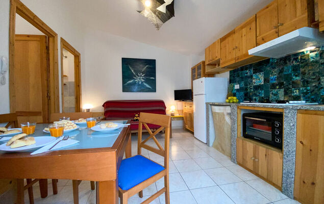 Blue House - Photo 2