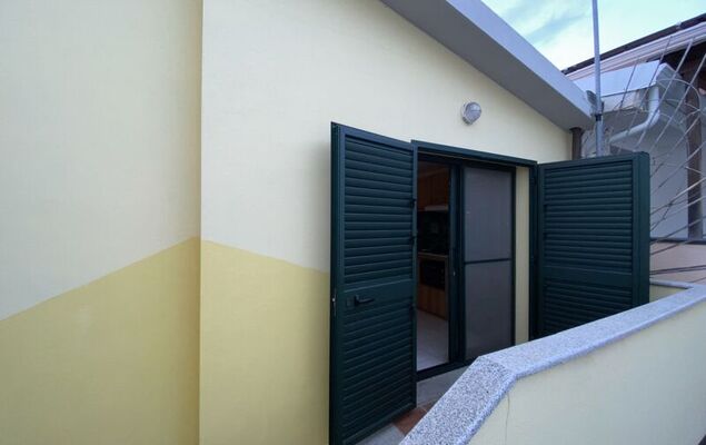 Blue House - Photo 19